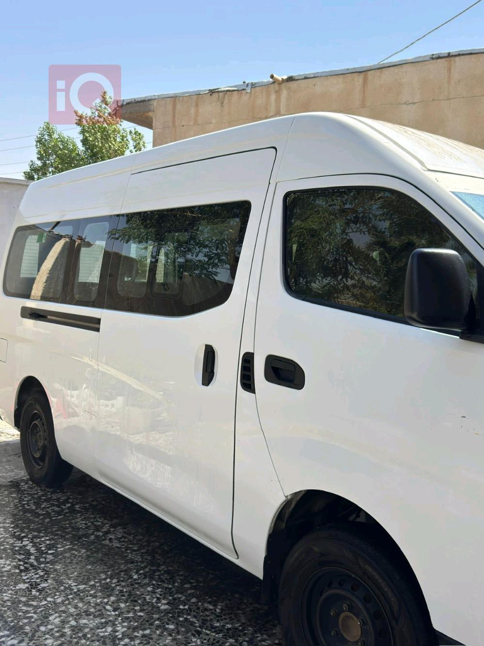 Nissan Urvan